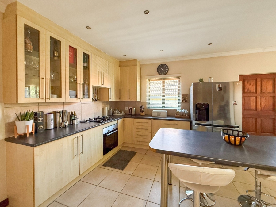 3 Bedroom Property for Sale in Melodie North West